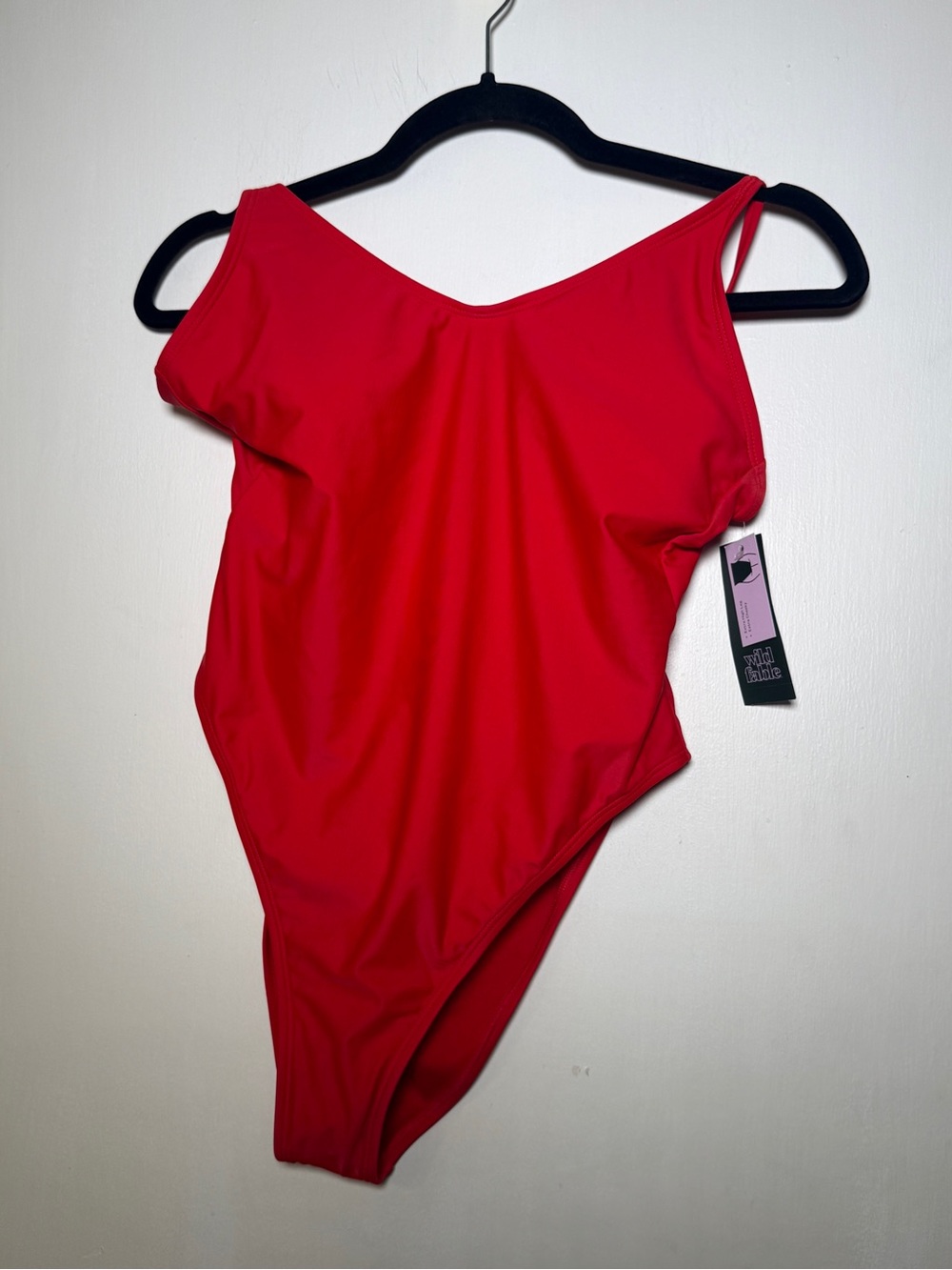 Wild Fable Medium 8/10 Bright Red One-Piece Swimsuit NWT